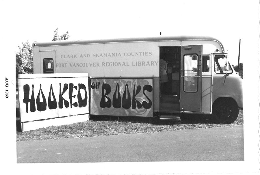 Black-and-white photo of FVRLibraries bookmobile, circa 1969